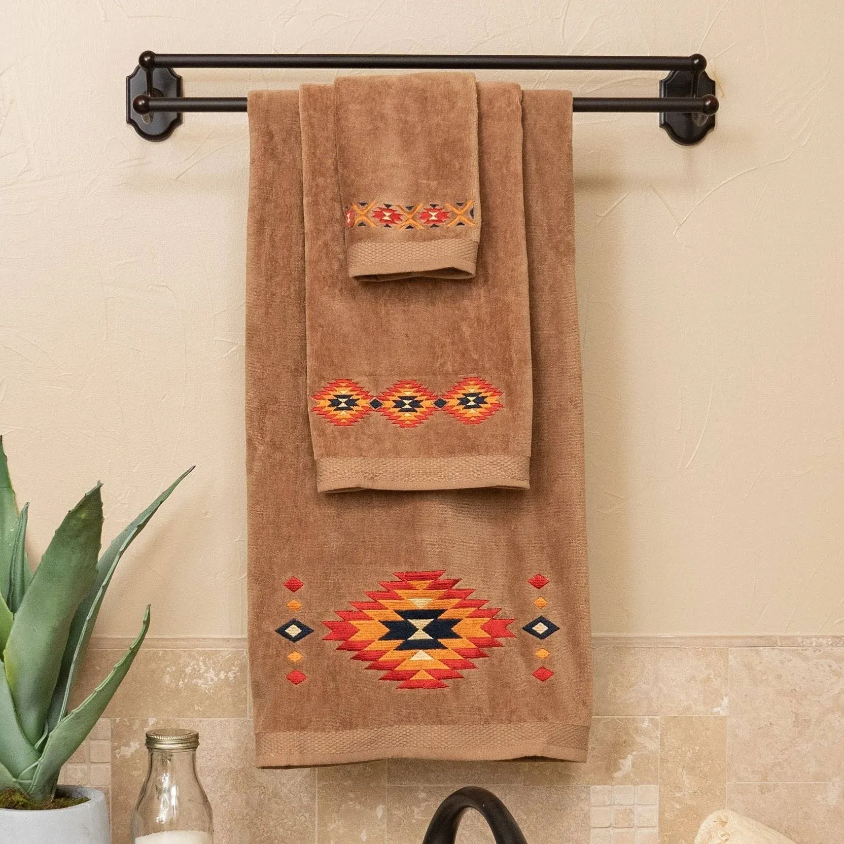 HiEnd Accents Del Sol 3pc Towel Set, Mocha