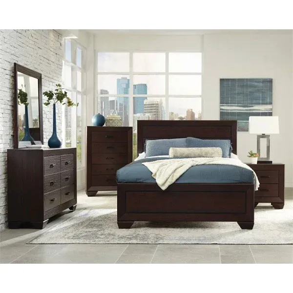 BOWERY HILL 5 Piece Queen Panel Bedroom Set in Dark Cocoa