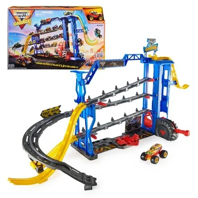 Monster Jam Garage Playset