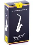 Vandoren Traditional Strength 3 - Reed for Alto Saxophone (1 Piece)