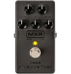 MXR M82 Bass Envelope Filter Effects Pedal Bundle with 4 MXR Right Angle Patch Cables