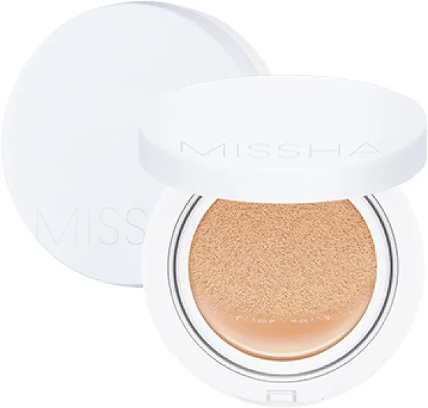 Missha Magic Cushion Moist Up No. 23 Natural Beige for light with neutral ski...