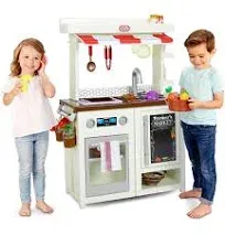 Little Tikes First Market Kitchen