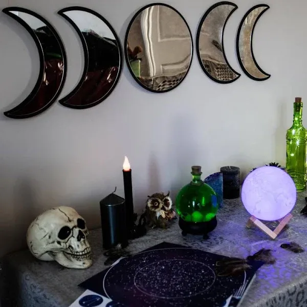 Black Magic Witch Moon Mirror - Announcing Love Home Wall Decor - Moon Phase Mirror Set with Spooky Reflection Effect - Moon Mir