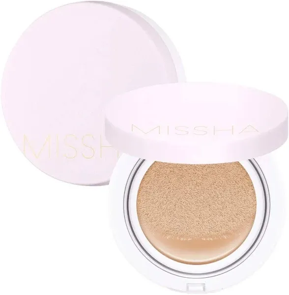 MISSHA Magic Cushion Foundation No.23 Natural Beige for light w/ neutral skin