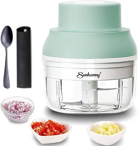 Electric Garlic Chopper Mini, Garlic Masher Crusher, Food Processor Small with Garlic Peeler And Spoon (100ML/3.3FL OZ, Green) 3.1 * 3.1 * 3.9 IN