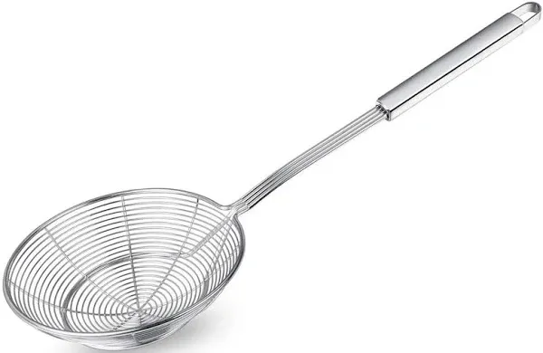 Hiware Solid Stainless Steel Spider Strainer Skimmer Ladle, Kitchen Utensils Wire Strainer Pasta Strainer Spoon, 7 Inch