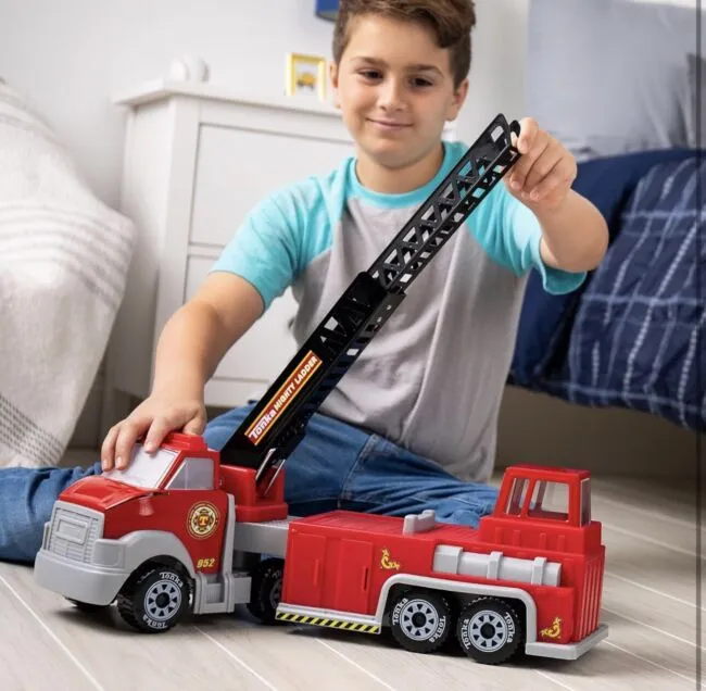 Tonka Steel Classics, Hook N’ Ladder Fire Truck– Made with Steel &amp; Sturdy Pla...