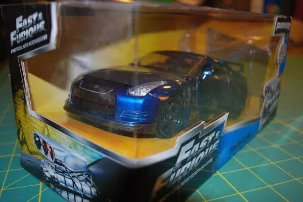 Fast and Furious - Brian's 2009 Nissan GT-R (R35) 1:24 Scale Hollywood Ride | JAD97036 | Ozzie Collectables