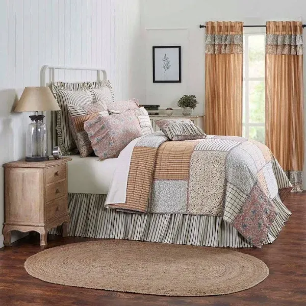 VHC Brands Kaila Country Farmhouse Bedroom Decor Patchwork Queen Quilt 90x90