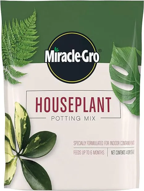 Miracle-Gro Succulent Potting Mix, 4 qt., Soil for Indoor Succulents