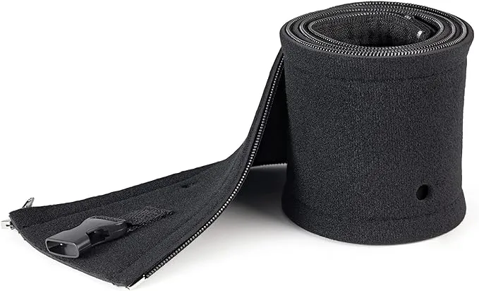 "StarTech.com 40'' Neoprene Cable Management Sleeve with Zipper/Buckle, Computer/PC Cord Cover, Flexible Cable Sleeve/Organizer Wrap, Black"