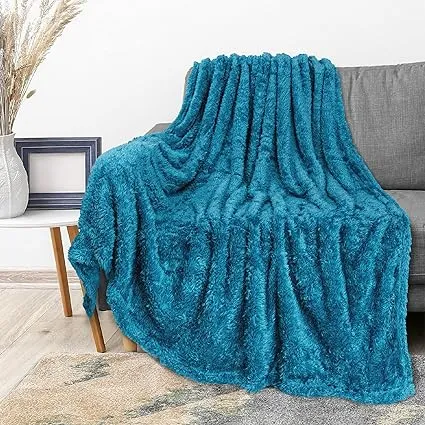 PAVILIA Turquoise Blue Plush Throw Blanket for Couch, Sherpa Soft Cozy Blanket and Throw for Sofa Bed, Decorative Fur Fuzzy Warm Fleece Blanket, Lightweight Boho Home Decor All Season, 50x60