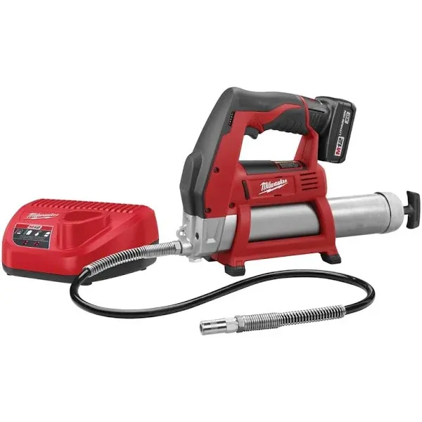 Milwaukee 2446-21XC M12 12-Volt Cordless Grease Gun