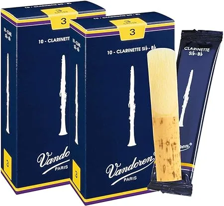 Vandoren CR1025 Bb Clarinet Traditional Reeds Strength 2.5; Box of 10