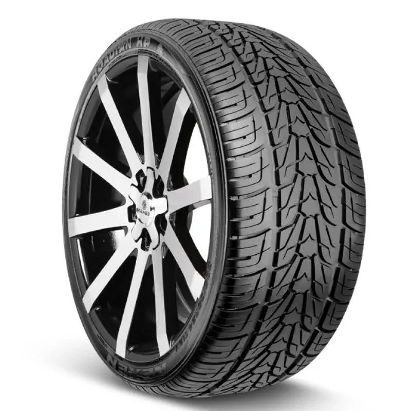 Nexen Roadian HP Tire