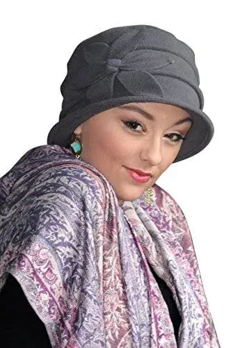 Women's Fleece Flower Cloche Hat