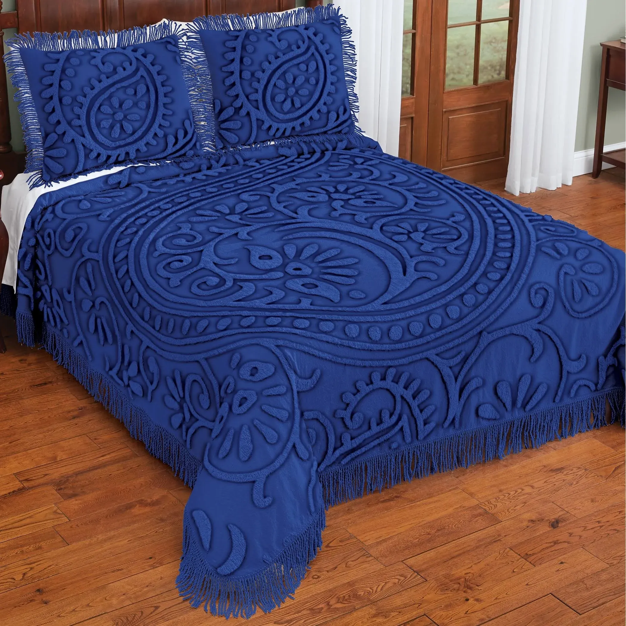 Collections Etc Tufted Paisley Scrolling Design Chenille Bedspread