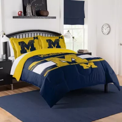 Northwest Group Ncaa Michigan Wolverines Officially Licenced Comforter & Sham Set, Twin/twin X-Large