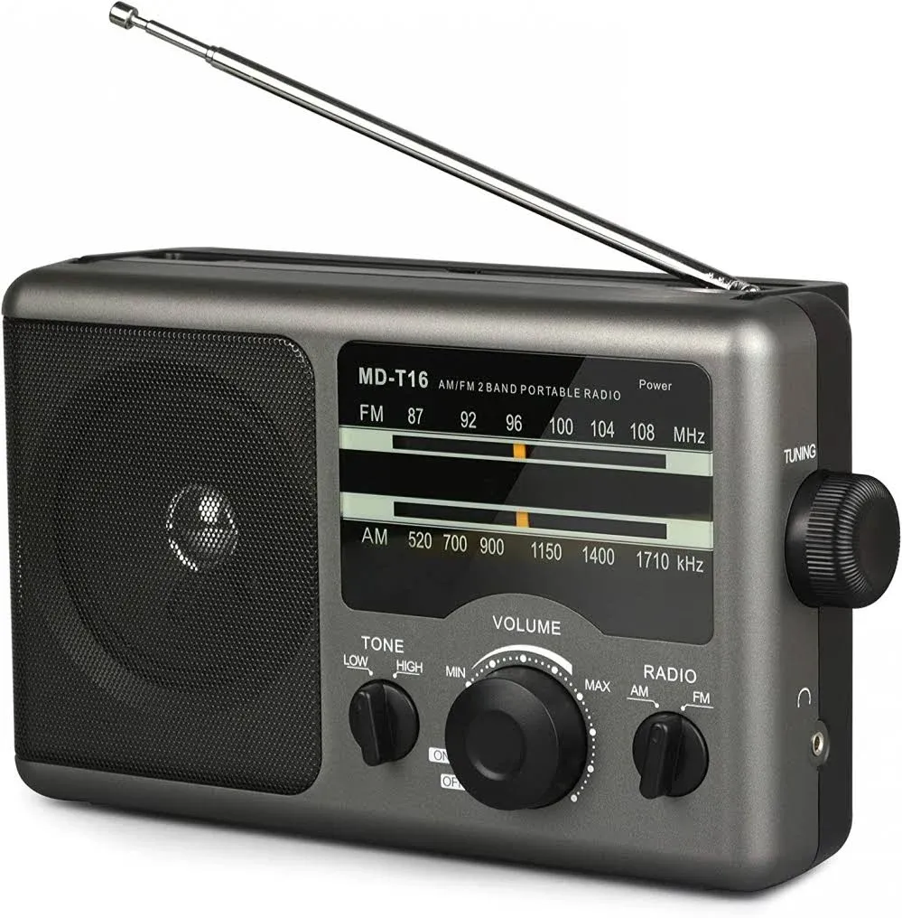 AM FM Portable Radio Battery Operated Radio by 4X D Cell Batteries Or AC Power T