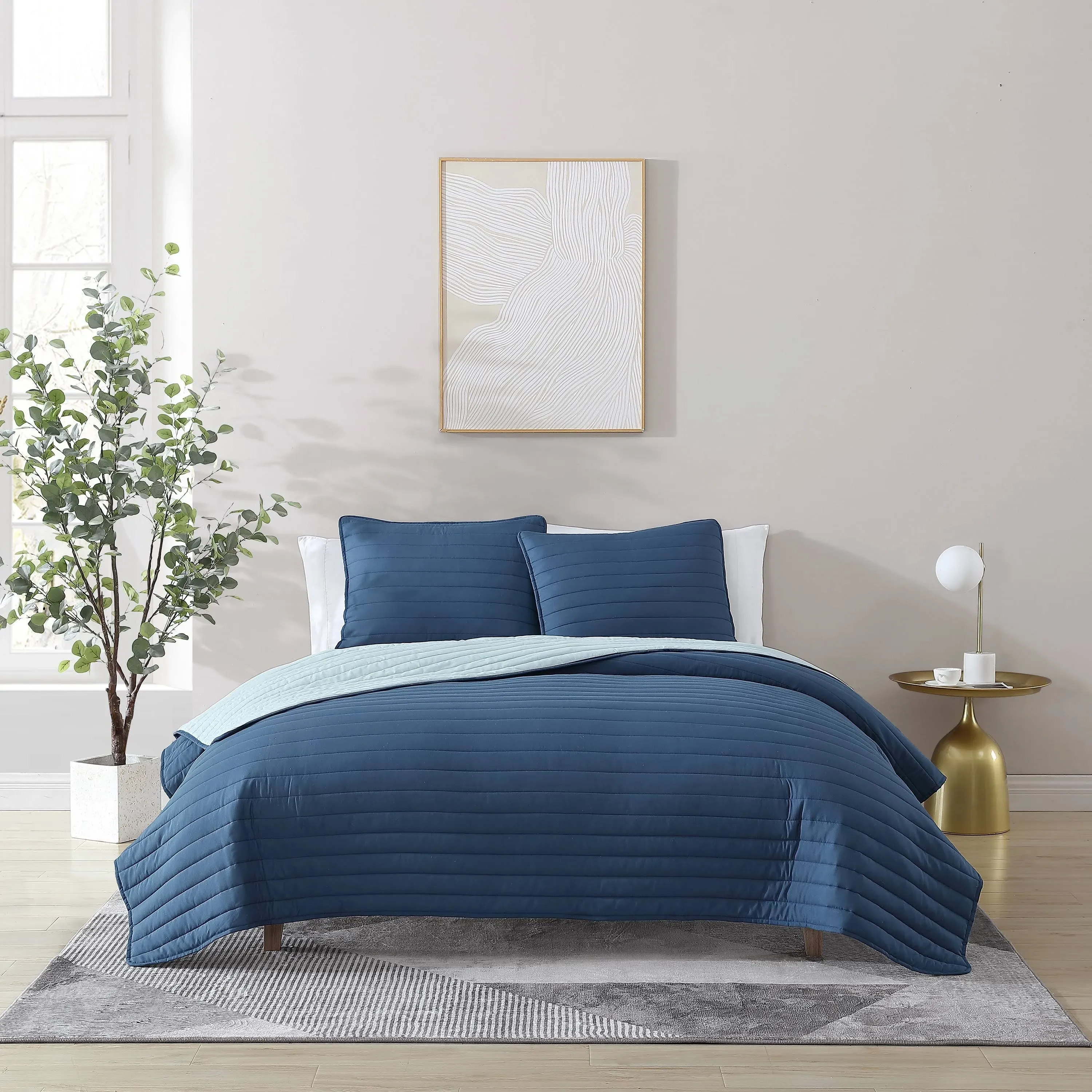 1888 Mills Microfiber Quilt Set - Full/Queen Size, Blue - Soft Lightweight Bedding, Reversible Bedspread (90”x90”) with 2 Pillow Shams (20”x26”) – True Classics Quilt Set for All Season