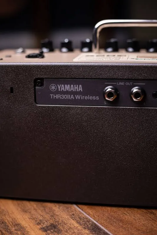 Yamaha THR-30IIA Wireless Acoustic Desktop Amplifier