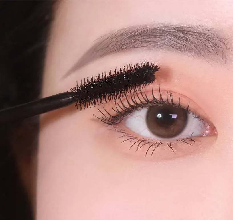 Dailism Smudge Stop Mascara (Curling)